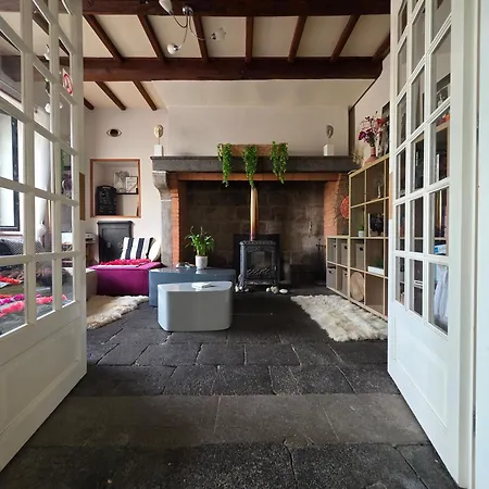 Oda ve Kahvaltı Chez Kahina Ancien Robert Giat